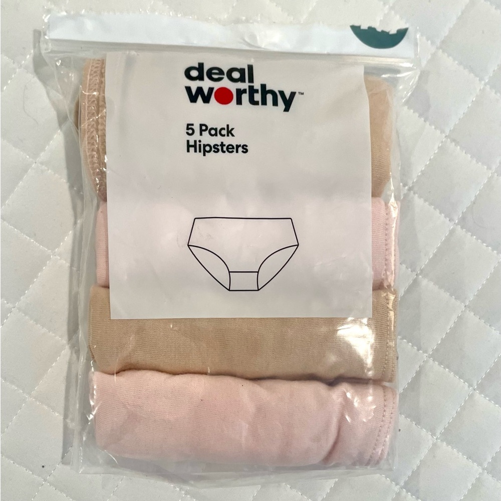 Deal Worthy by Target‎ Girls 5 Pack Hipsters Size Medium (8)